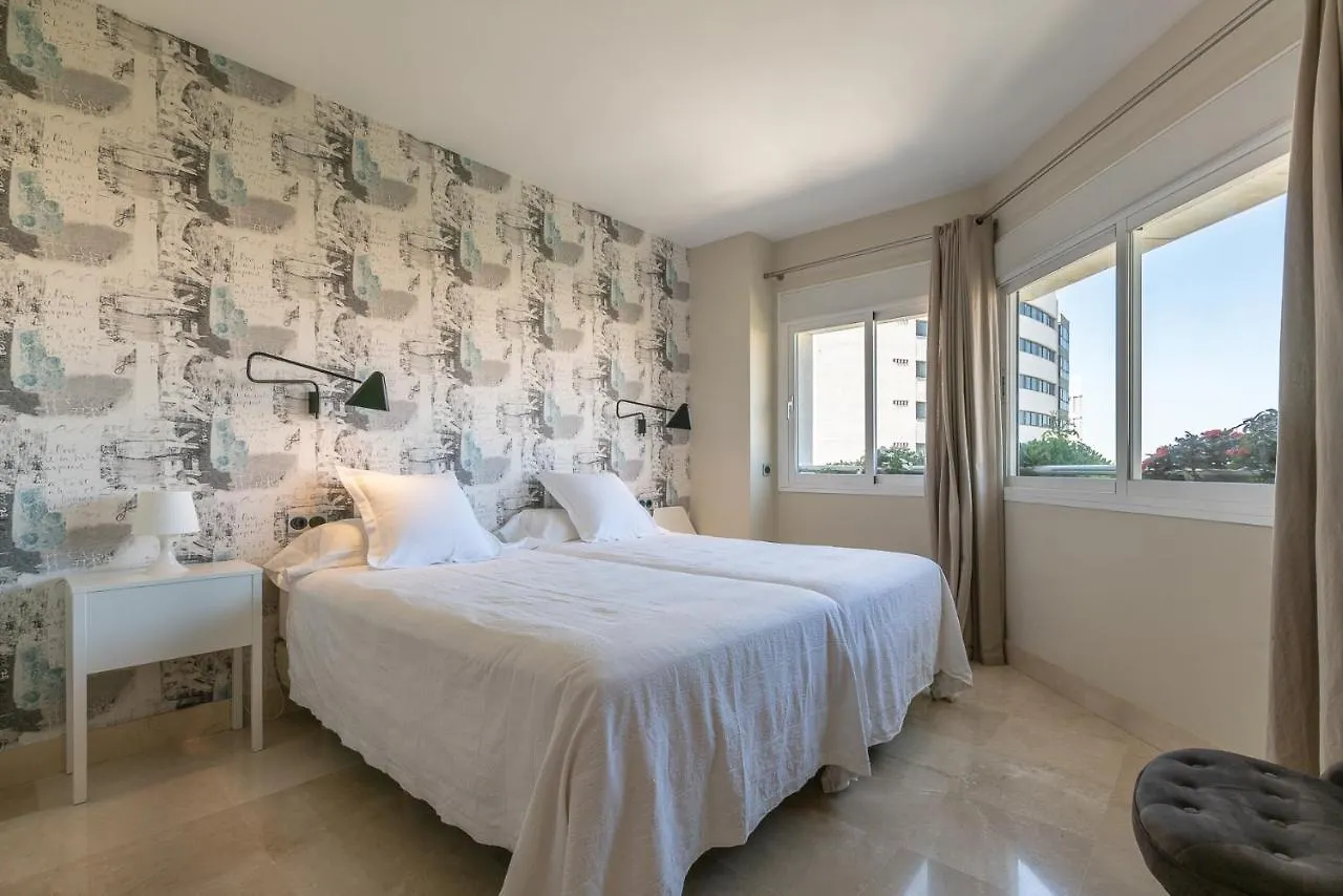 Exclusive 2 Beds Apartment On Marbella Promenade