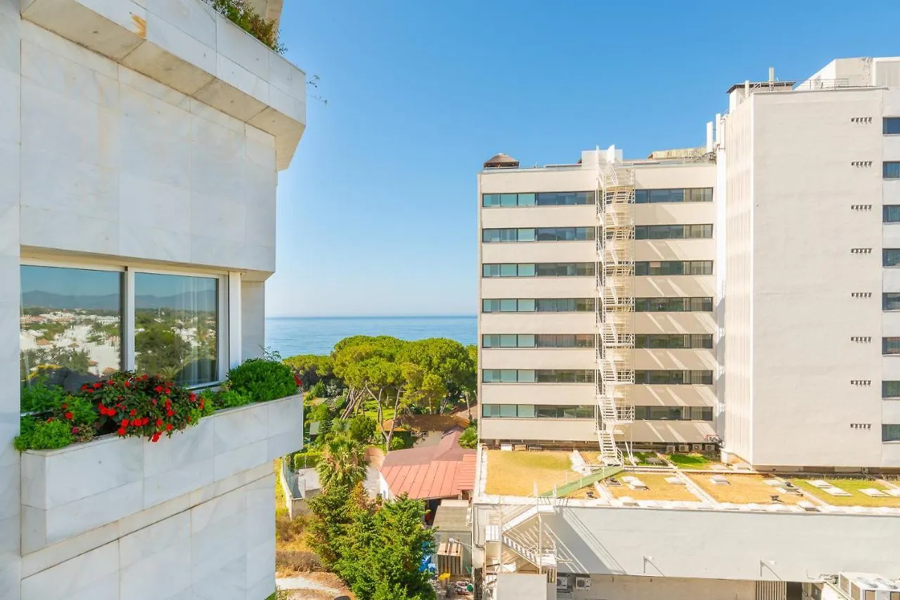 Exclusive 2 Beds Apartment On Marbella Promenade