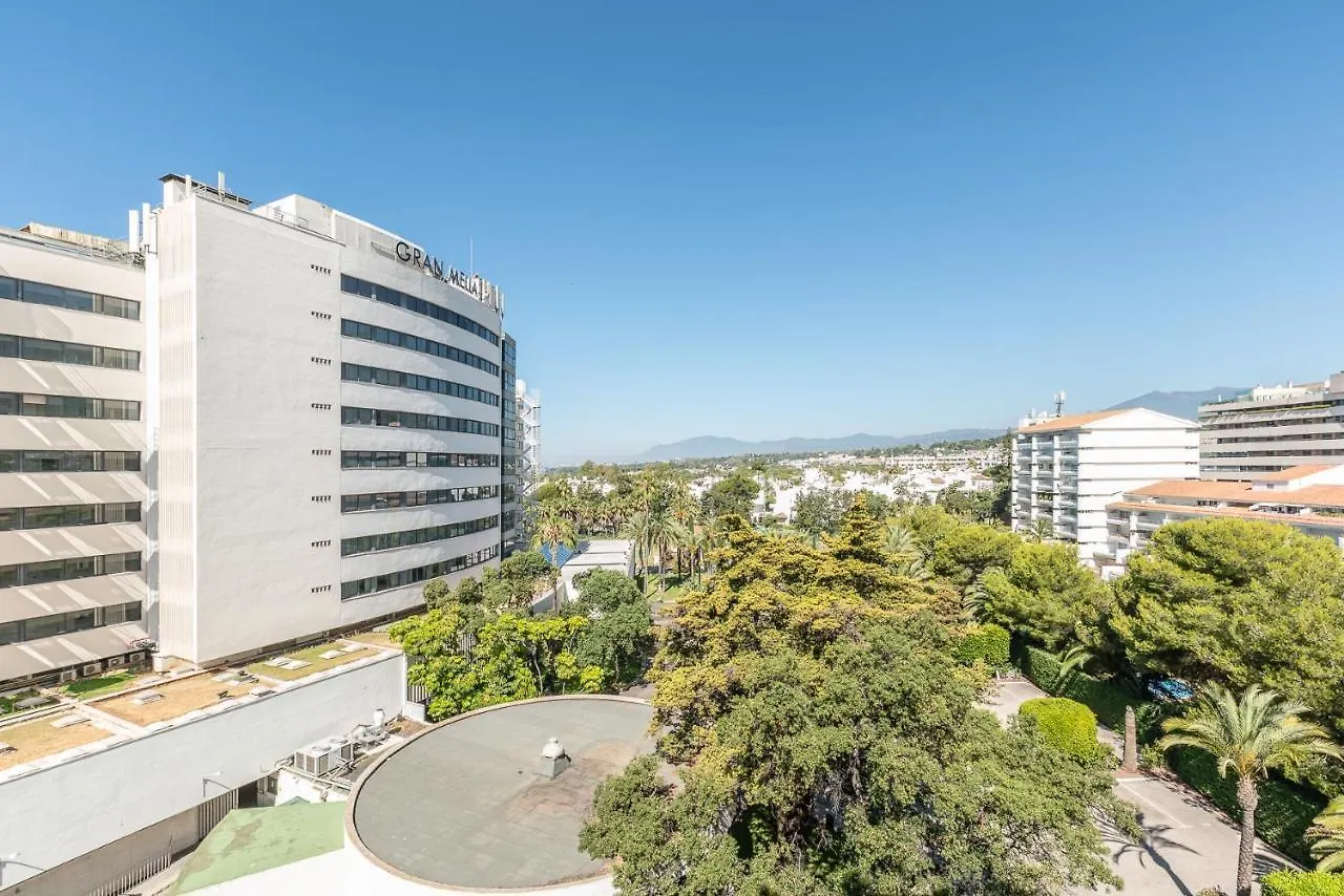 Exclusive 2 Beds Apartment On Marbella Promenade